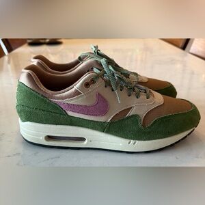 Nike Air Max 1–Treeline (released 2022)